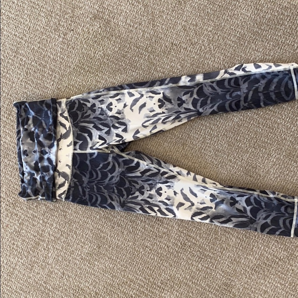 Lululemon leggings